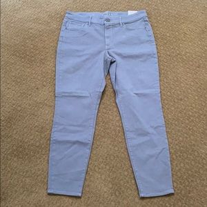 Grayish blue skinny jeans